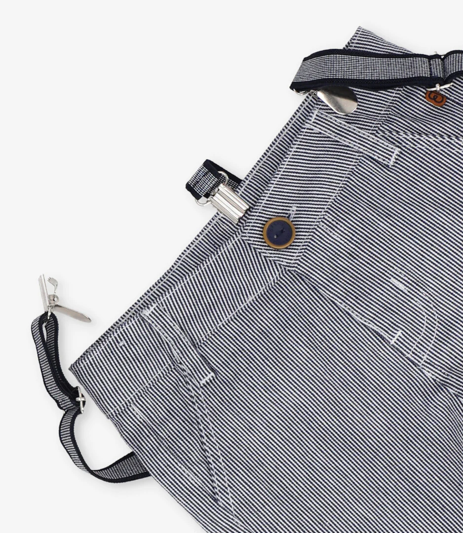 Bermuda bebé niño con suspensores - Image 3