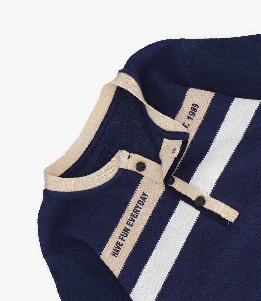 Polera niño con botones - Image 3